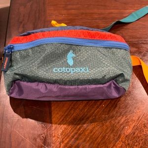 Cotopaxi Fannypack/Cross body bag